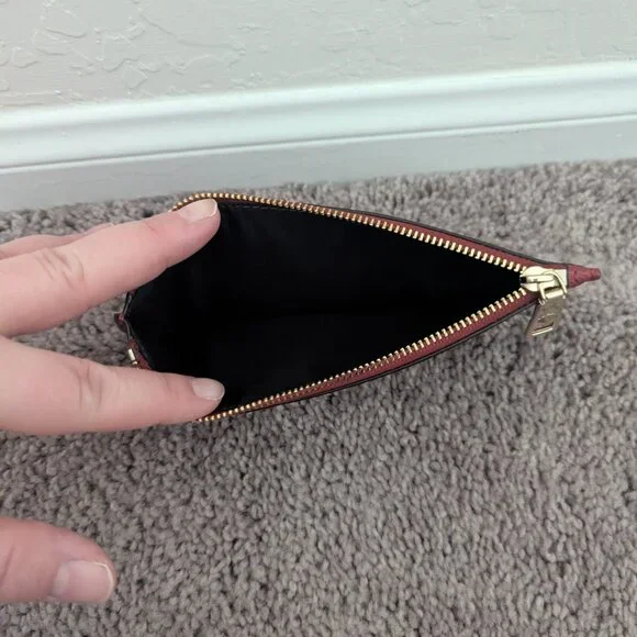 Coach Slim Zip Pouch in Red and White Roses Floral - Picture 6 of 6